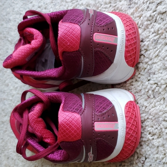 Soucony Everun Ride 9 Running Shoe Size 7 - Picture 9 of 10